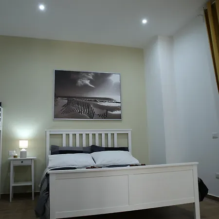 ホテル Andolfi 24 ポンペイ