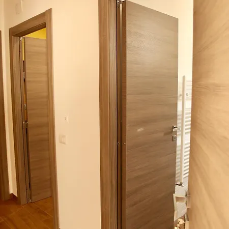 Andolfi 24 ホテル